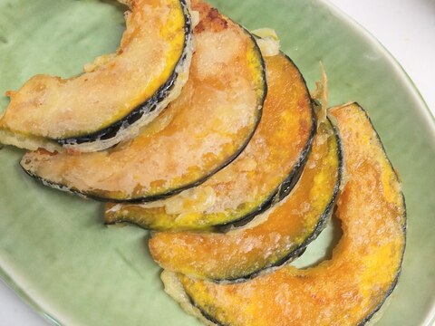 少ない油で揚げ焼き!かぼちゃの天ぷら